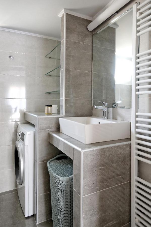 Poseidon Residence Athena Ruang foto